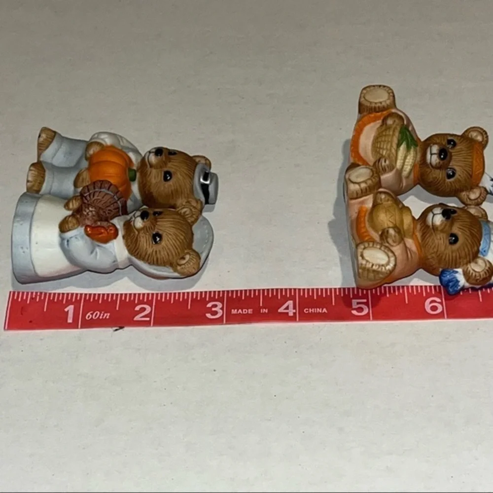 Thanksgiving‎ Decorations-Home Interiors Bears, Enesco Napkin Holder & a Turkey